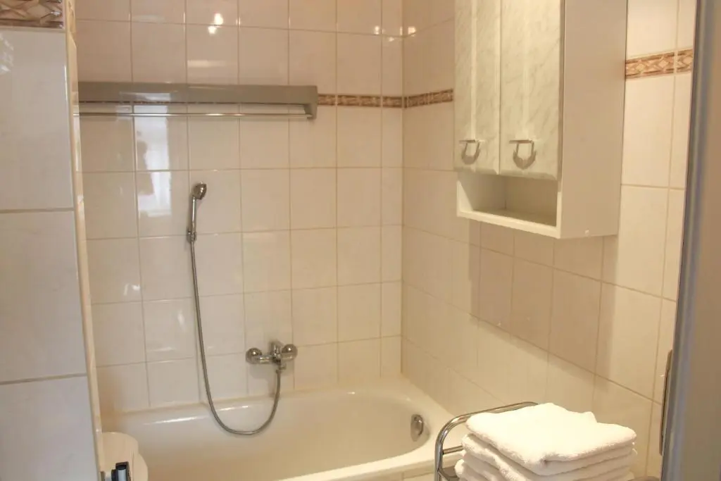 Badewanne in der Ferienwohnung Gartenblick I